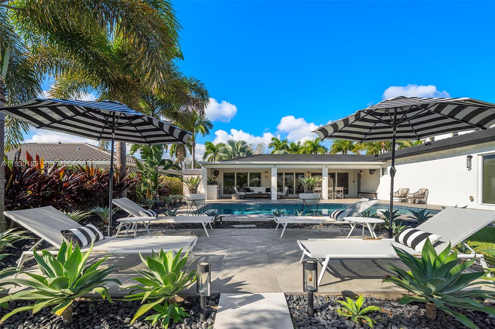 519 Layne Boulevard Hallandale Beach, FL 33009 - Photo 29 of 40