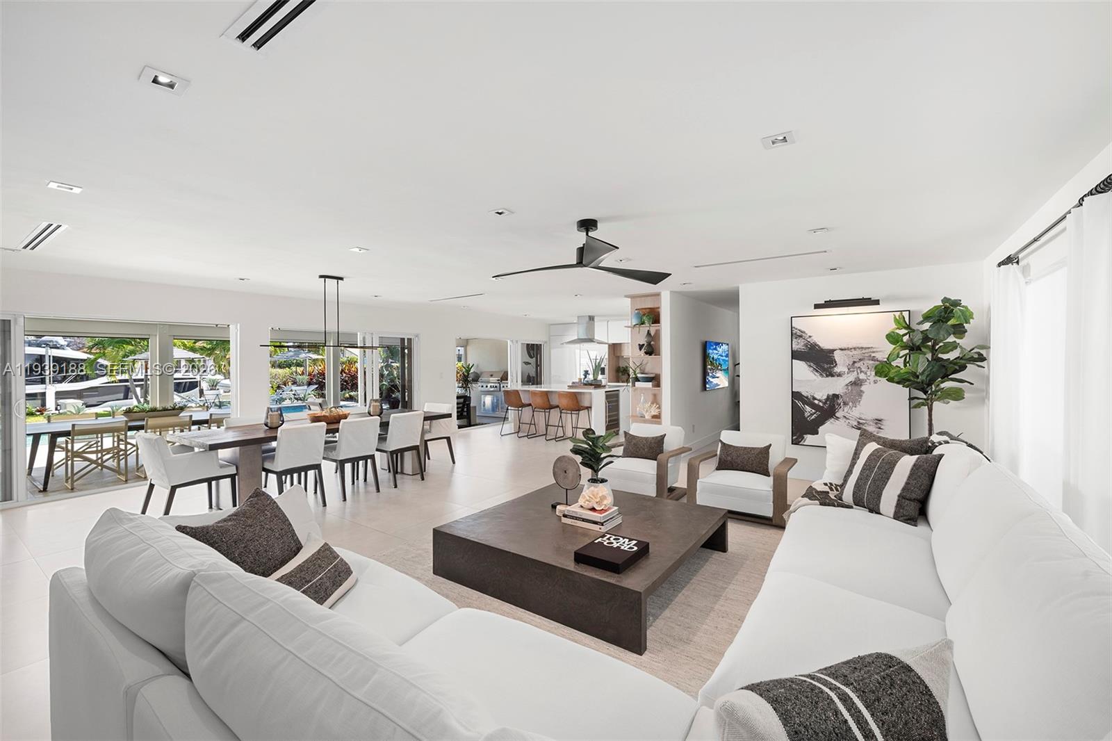 519 Layne Boulevard Hallandale Beach, FL 33009 - Photo 4 of 40