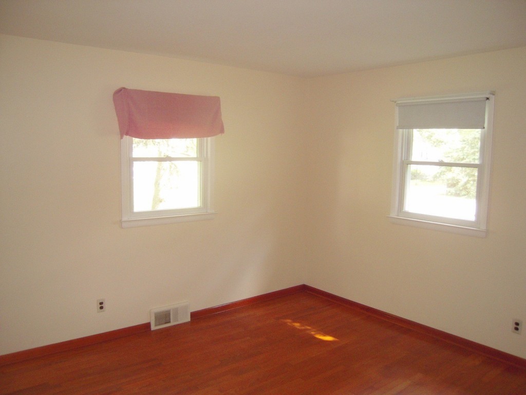1 Murray Road Essex Junction, VT 05452 - Photo 11 of 22 Gallery Image 11