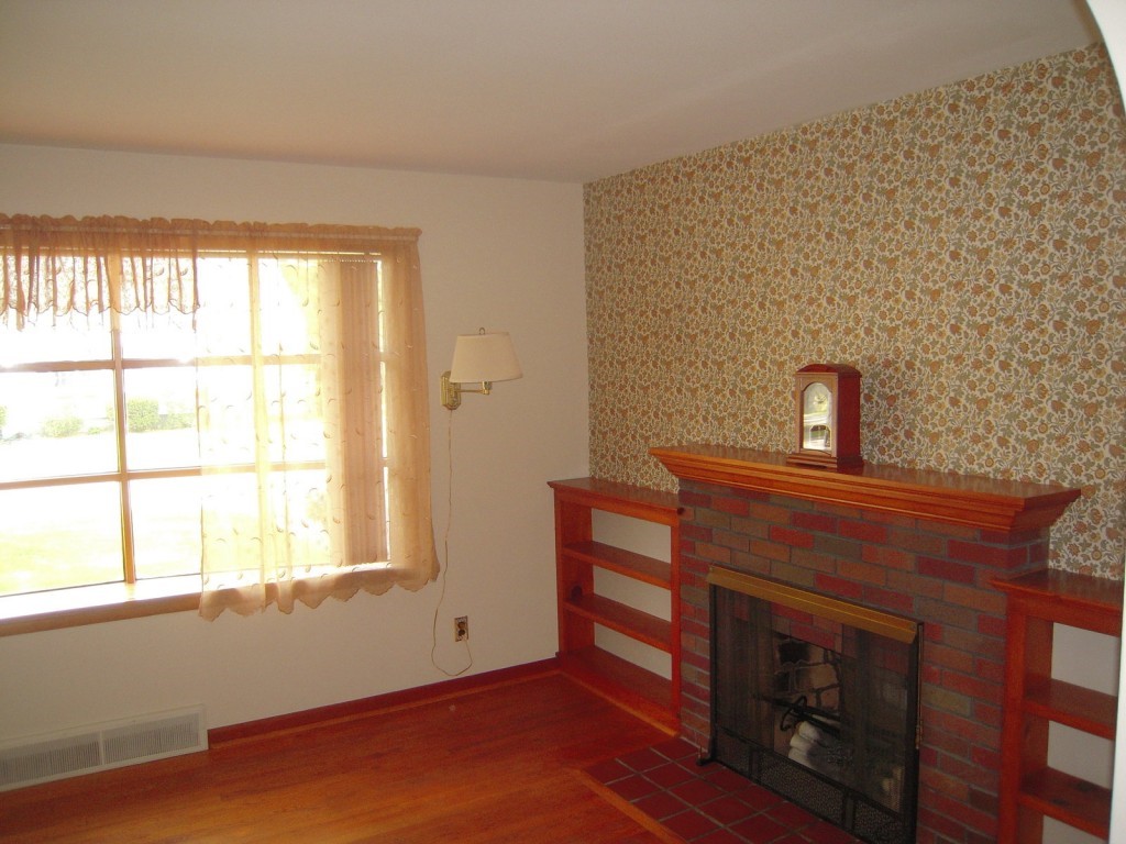 1 Murray Road Essex Junction, VT 05452 - Photo 3 of 22 Gallery Image 3