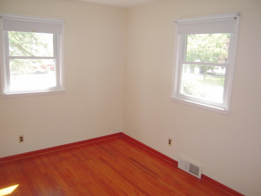 1 Murray Road Essex Junction, VT 05452 - Photo 10 of 22 Gallery Image 10