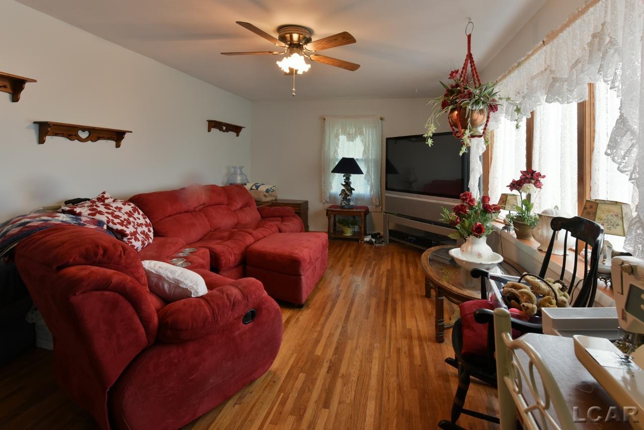 2164 East Carleton Road Adrian, MI 49221 - Photo 10 of 25