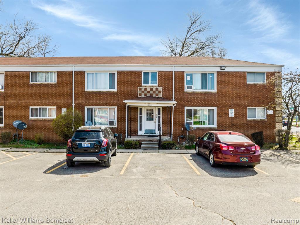 15321 East 9 Mile Road Eastpointe, MI 48021 - Photo 4 of 15