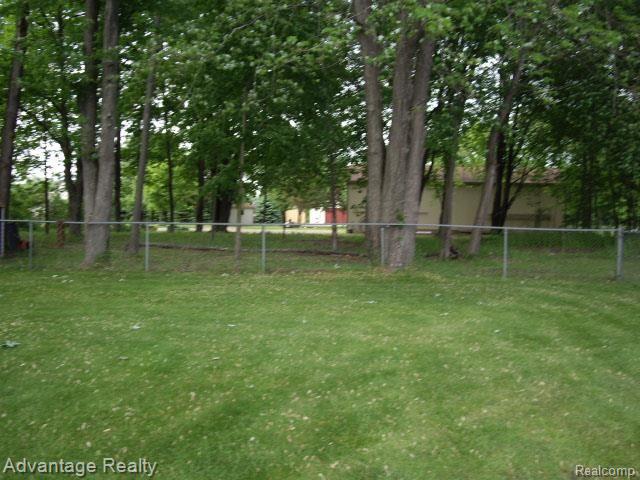 16749 28 Mile Road Ray, MI 48096 - Photo 5 of 18