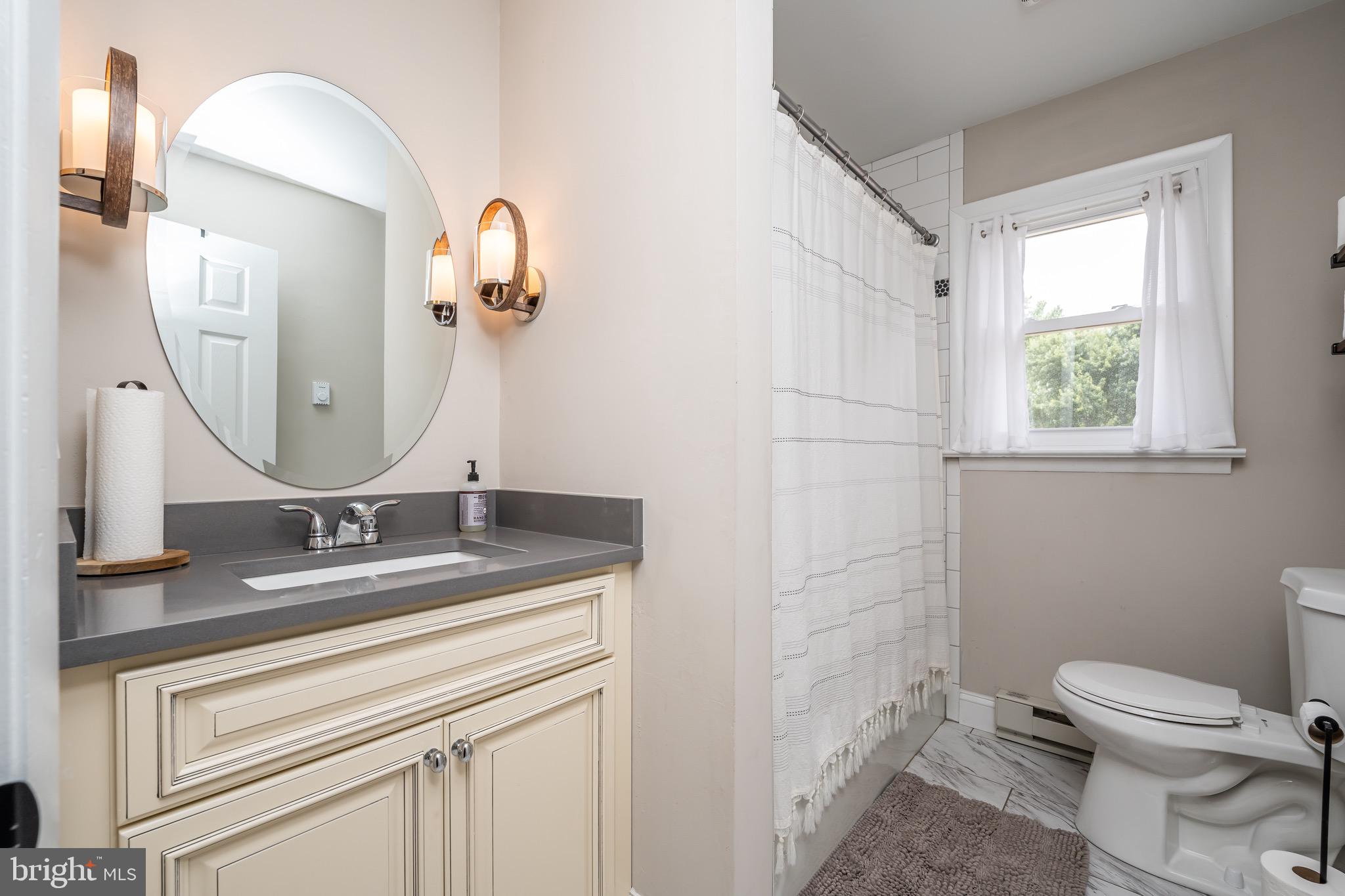 509 Cherry Road Souderton, PA 18964 - Photo 28 of 49 Main floor full bathroom