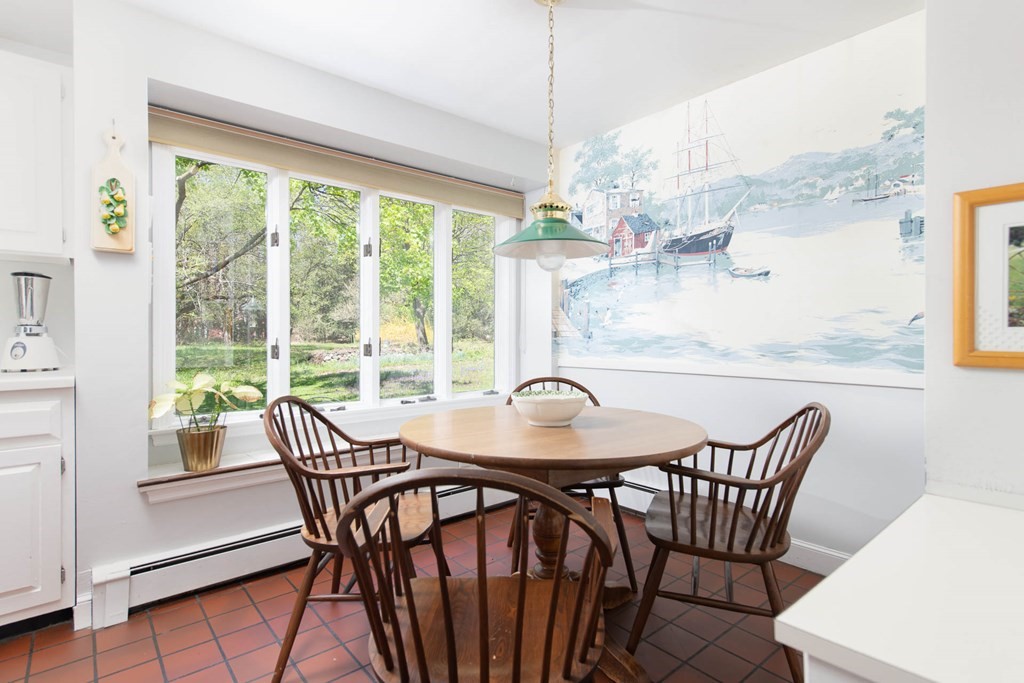 30 Myles Standish Road Weston, MA 02493 - Photo 11 of 42 Gallery Image 11