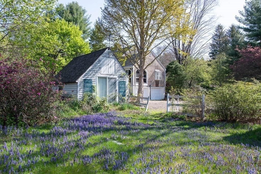 30 Myles Standish Road Weston, MA 02493 - Photo 3 of 42 Gallery Image 3