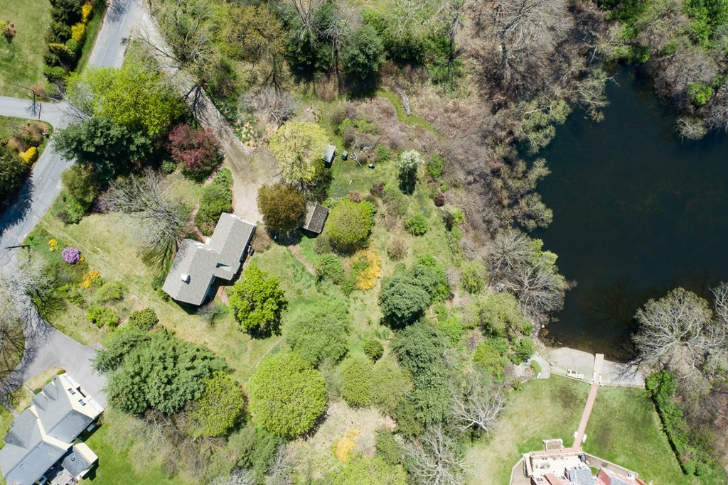 30 Myles Standish Road Weston, MA 02493 - Photo 36 of 42 Gallery Image 36