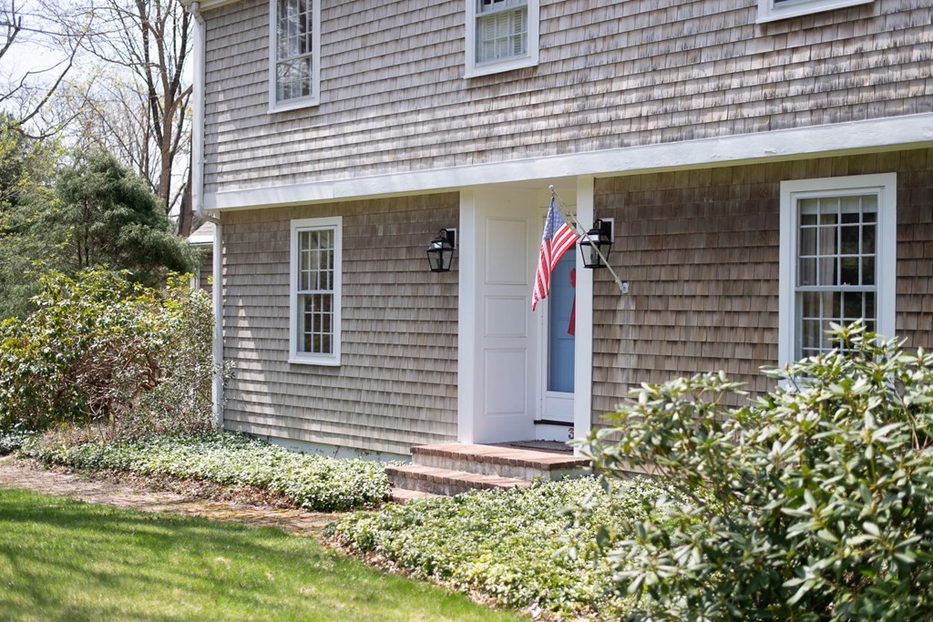 30 Myles Standish Road Weston, MA 02493 - Photo 42 of 42 Gallery Image 42
