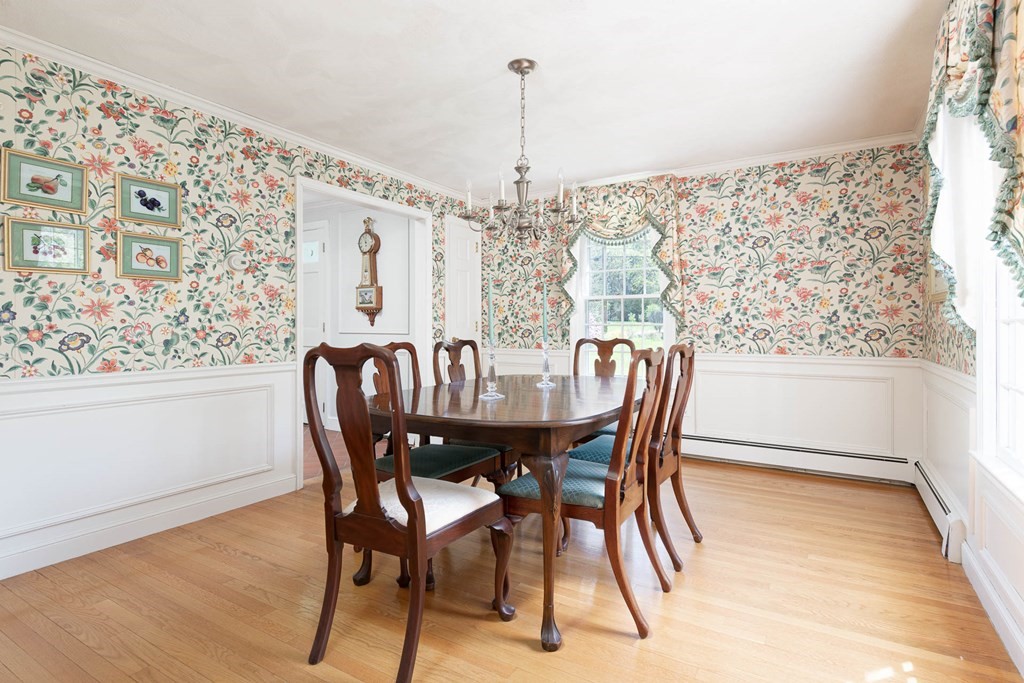30 Myles Standish Road Weston, MA 02493 - Photo 9 of 42 Gallery Image 9