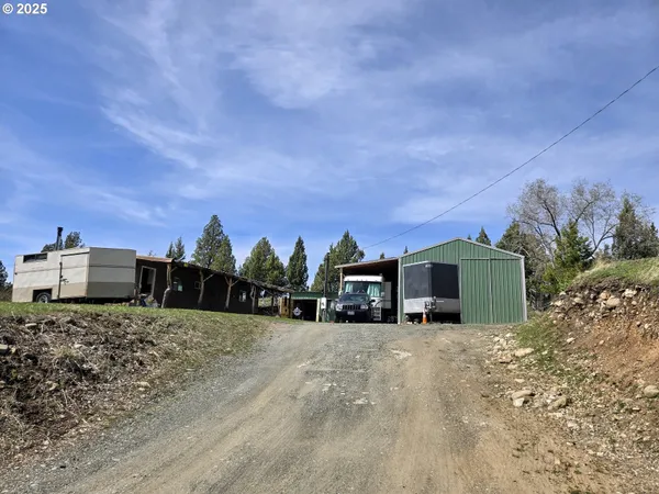 $229,900 | 4035 Patterson Drive, Canyon City, OR 97820