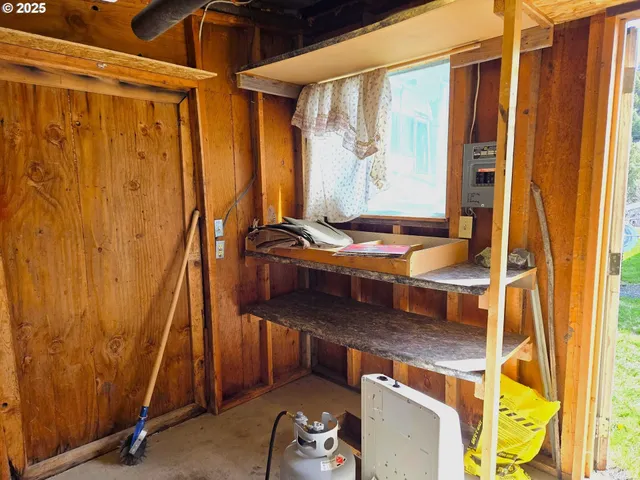 $239,900 | 4035 Patterson Drive, Canyon City, OR 97820