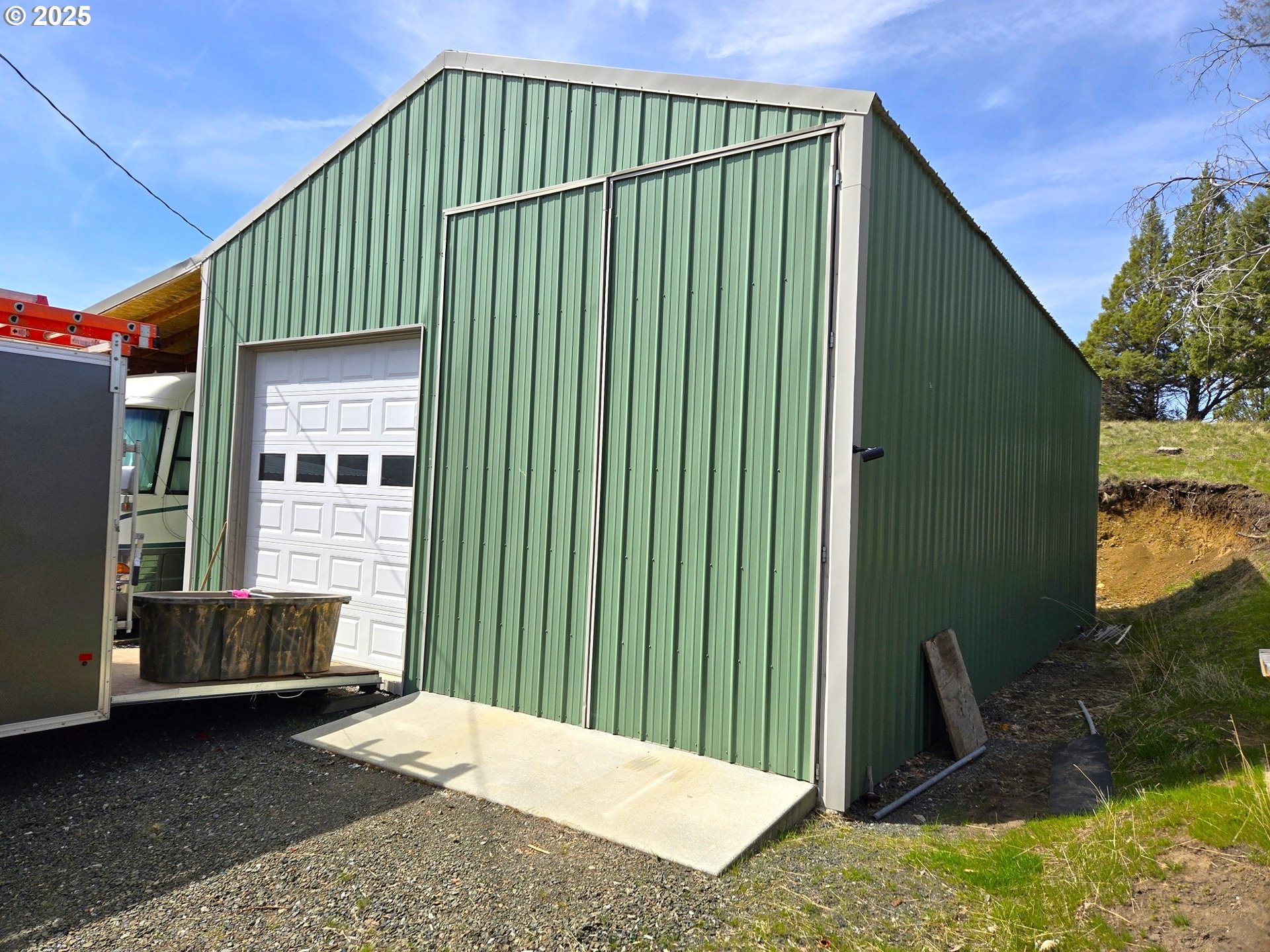 4035 Patterson Drive Canyon City, OR 97820 - Photo 4 of 34