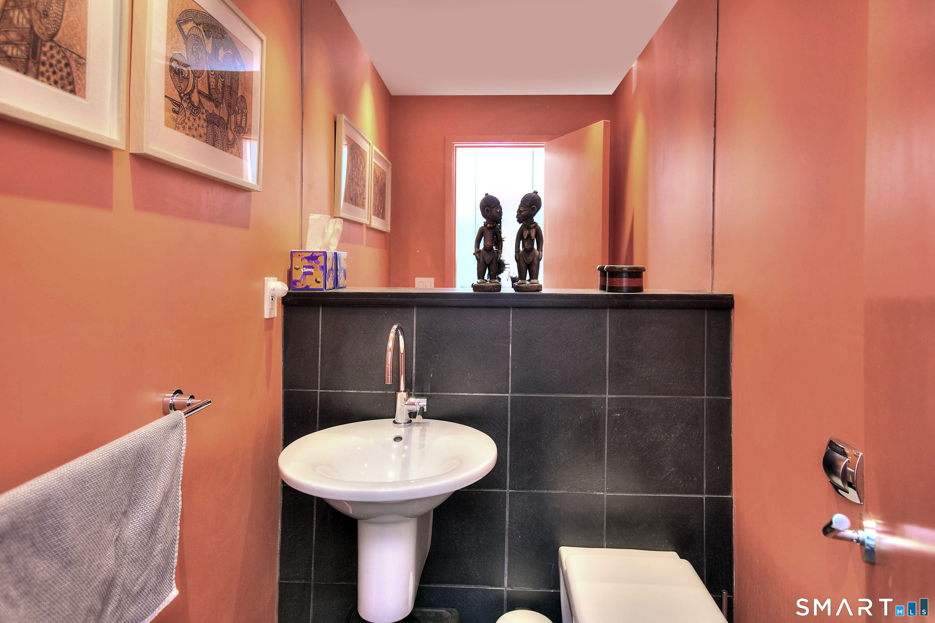 112 Birch Hill Road Weston, CT 06883 - Photo 12 of 40