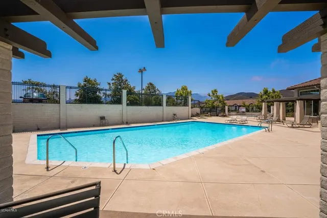 $3,350 | 172 Via Katrina, Newbury Park, CA 91320