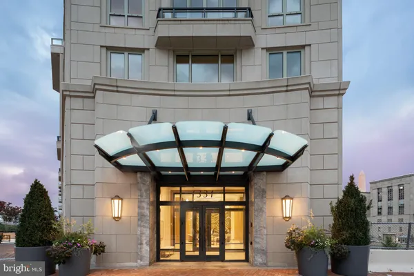 $6,708 | 1331 Maryland Avenue Southwest, Unit 1211, Washington, DC 20024