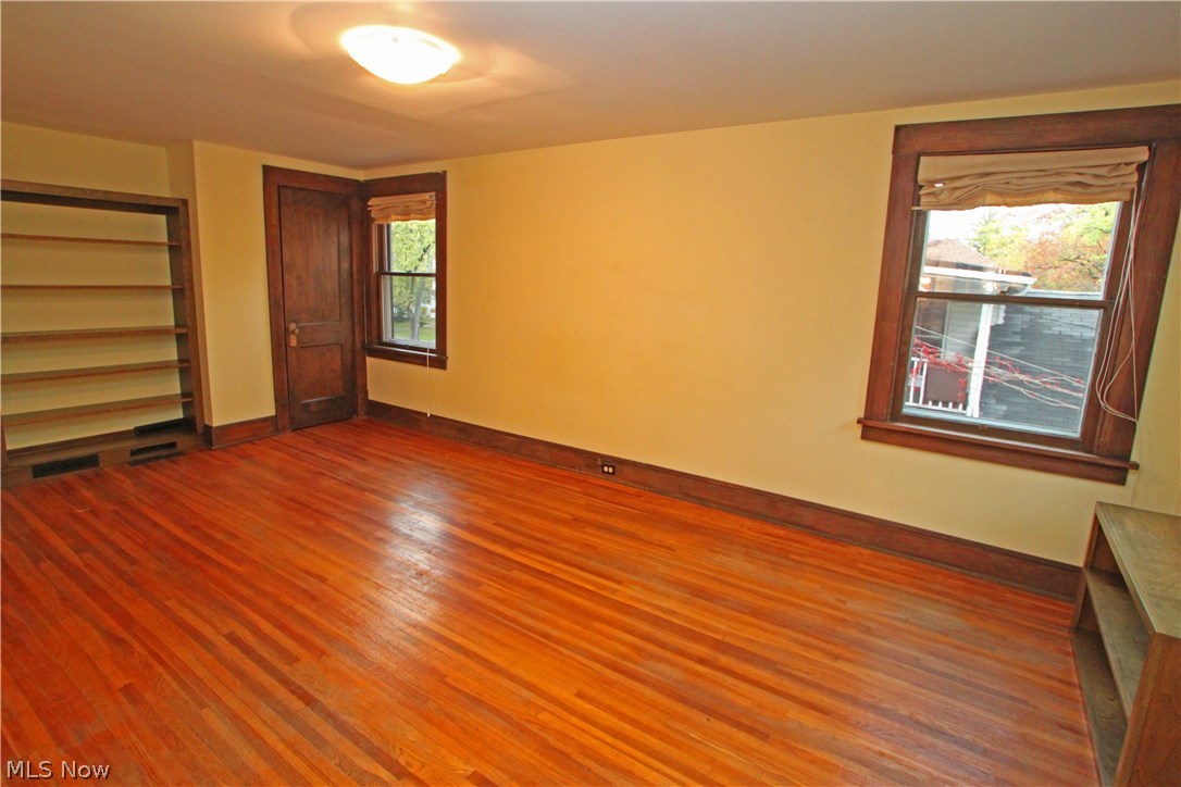 2641 Ashton Road Cleveland Heights, OH 44118 - Photo 19 of 25