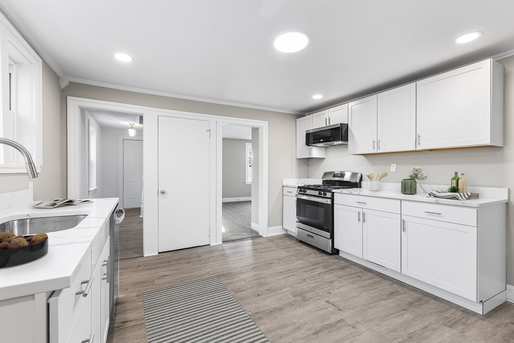 26 Pequit Street Canton, MA 02021 - Photo 3 of 8