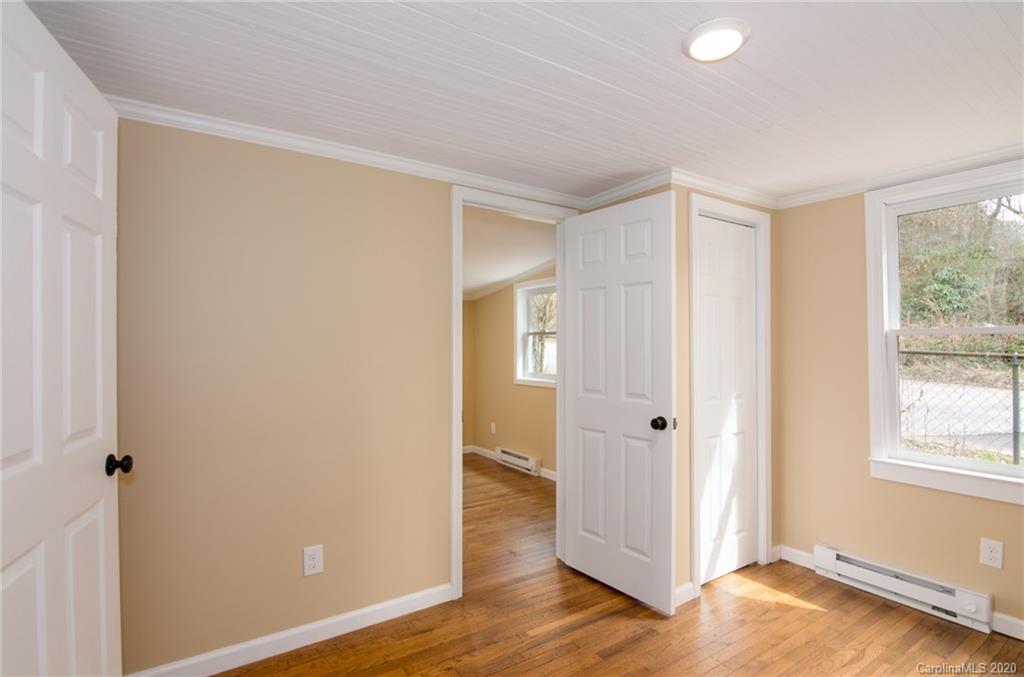 983 Tinsley Road Brevard, NC 28712 - Photo 13 of 21 Gallery Image 13