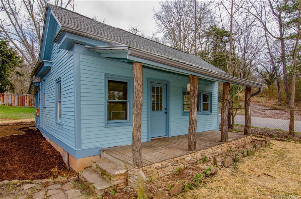 983 Tinsley Road Brevard, NC 28712 - Photo 3 of 21 Gallery Image 3