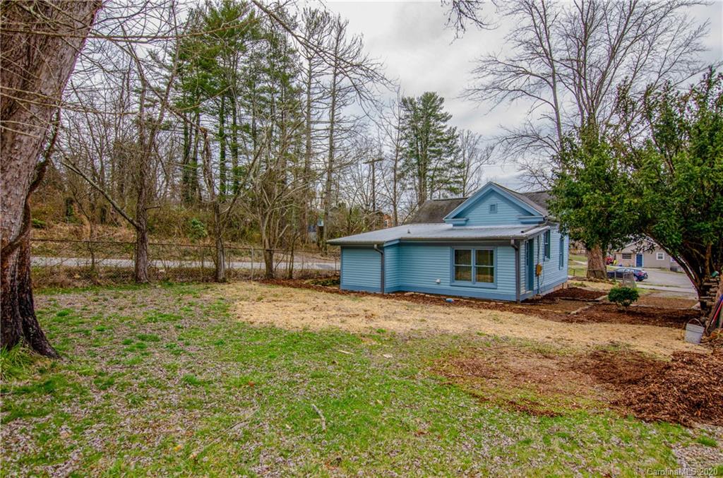 983 Tinsley Road Brevard, NC 28712 - Photo 21 of 21 Gallery Image 21
