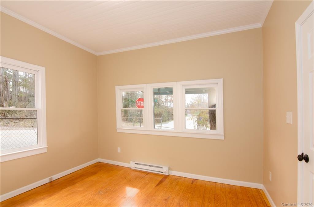 983 Tinsley Road Brevard, NC 28712 - Photo 10 of 21 Gallery Image 10