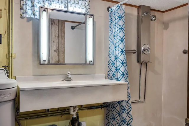 $319,900 | 1332 East Avenue North, Onalaska, WI 54650