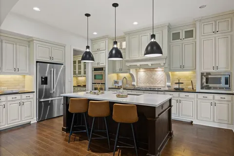 $998,000 | 17401 Wildrye Drive, Austin, TX 78738