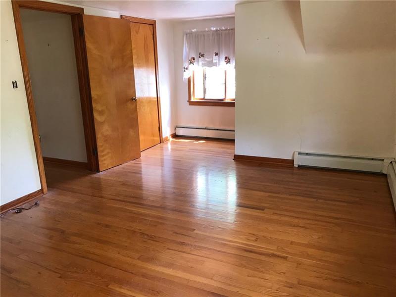 751 Saxonburg Road Butler, PA 16002 - Photo 12 of 21