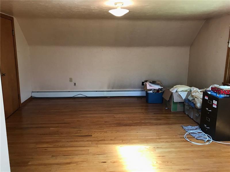 751 Saxonburg Road Butler, PA 16002 - Photo 14 of 21
