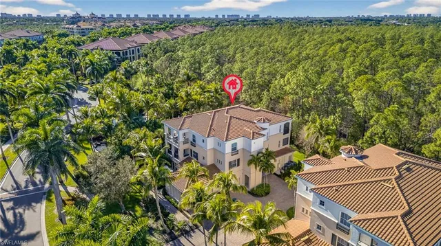 $1,150,000 | 2805 Tiburon Boulevard East, Unit 1101, Naples, FL 34109