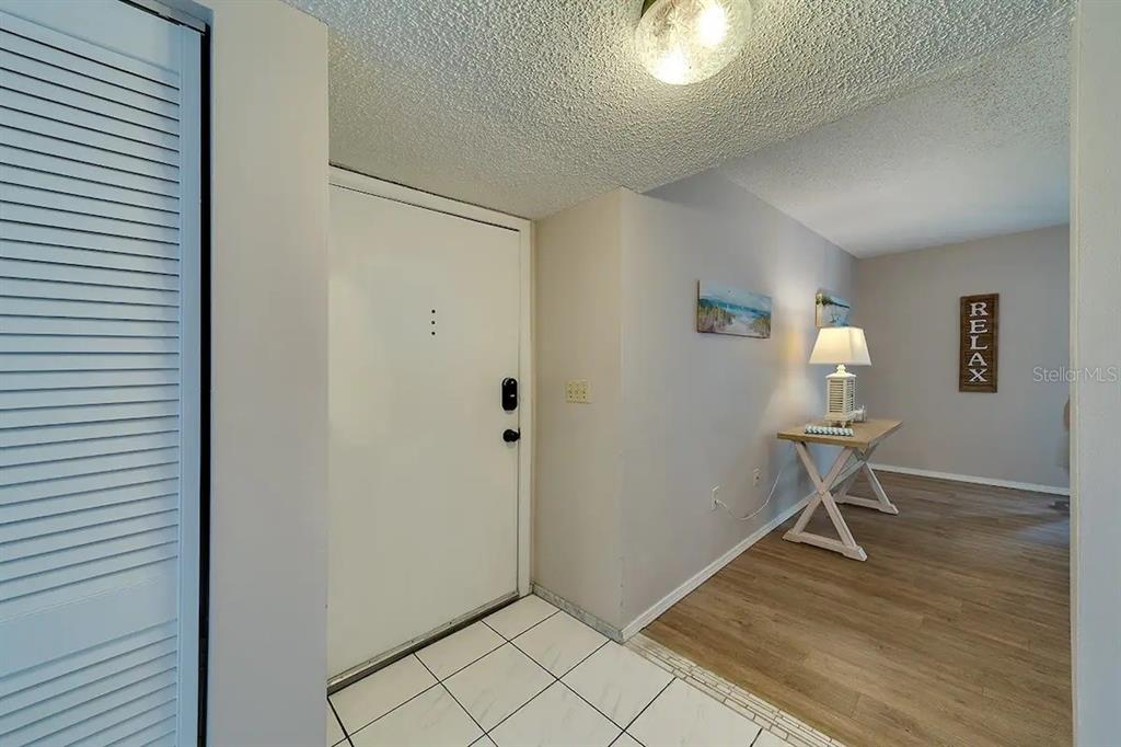 6157 Midnight Pass Road, Unit D32 Sarasota, FL 34242 - Photo 13 of 41