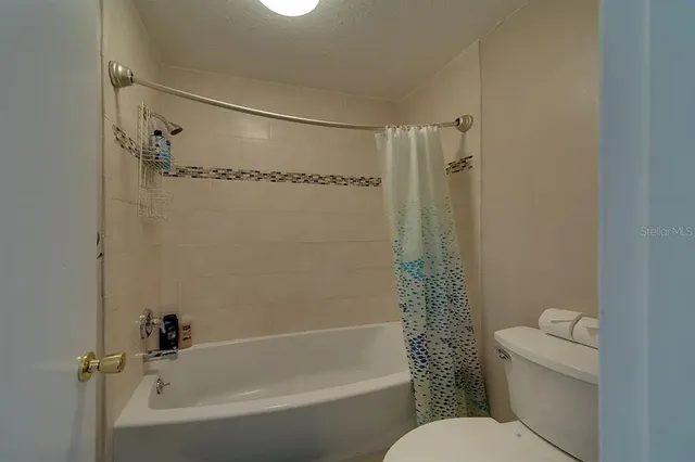 $5,000 | 6157 Midnight Pass Road, Unit D32, Sarasota, FL 34242