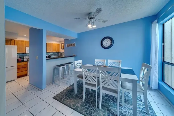 $5,000 | 6157 Midnight Pass Road, Unit D32, Sarasota, FL 34242