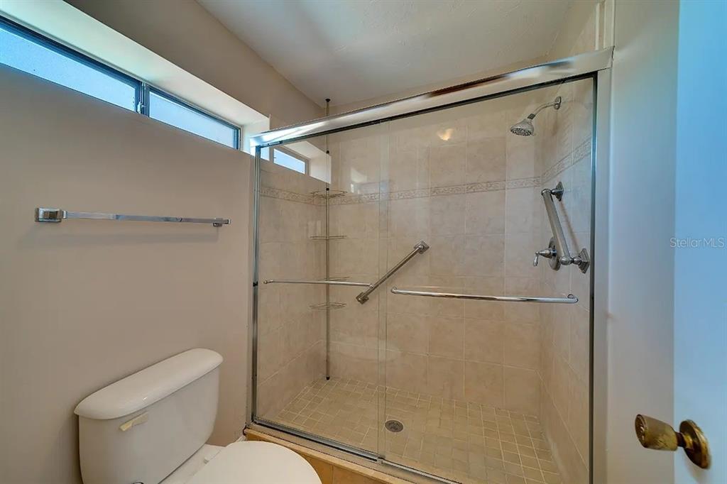 6157 Midnight Pass Road, Unit D32 Sarasota, FL 34242 - Photo 33 of 41