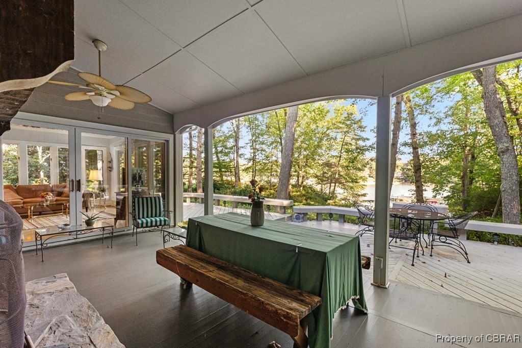 184 York Road Irvington, VA 22480 - Photo 40 of 46 Sunroom with ceiling fan, a healthy amount of sunlight, and lofted ceiling