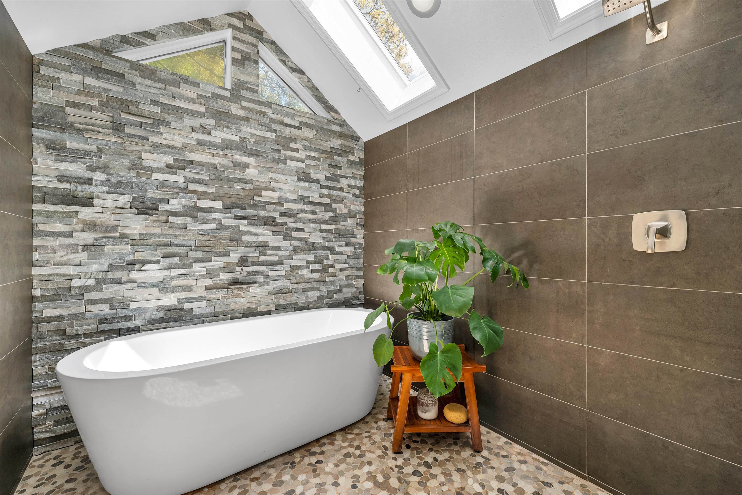 204 Chase Way Manchester, NH 03104 - Photo 26 of 50