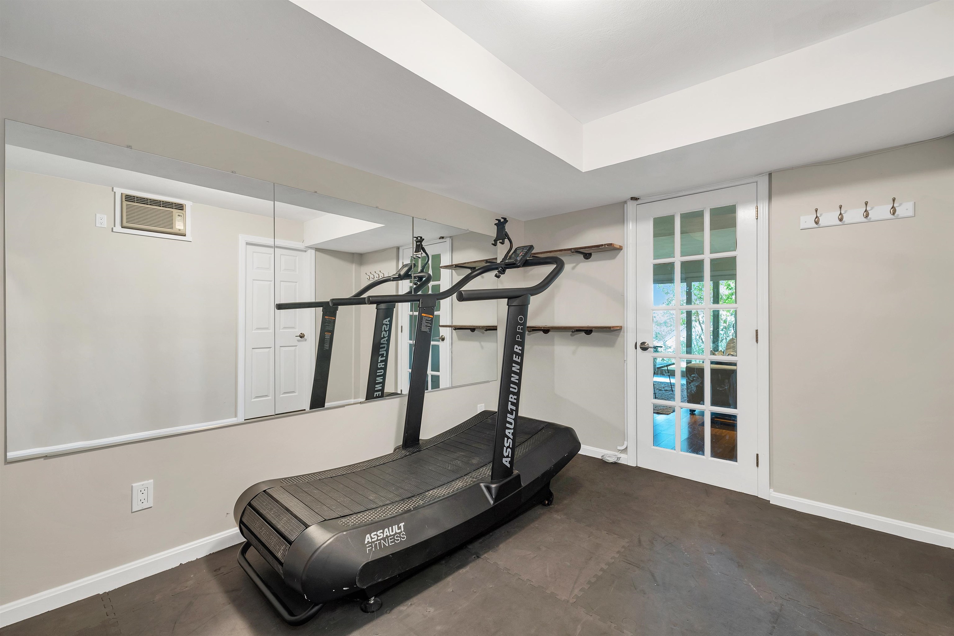 204 Chase Way Manchester, NH 03104 - Photo 38 of 50