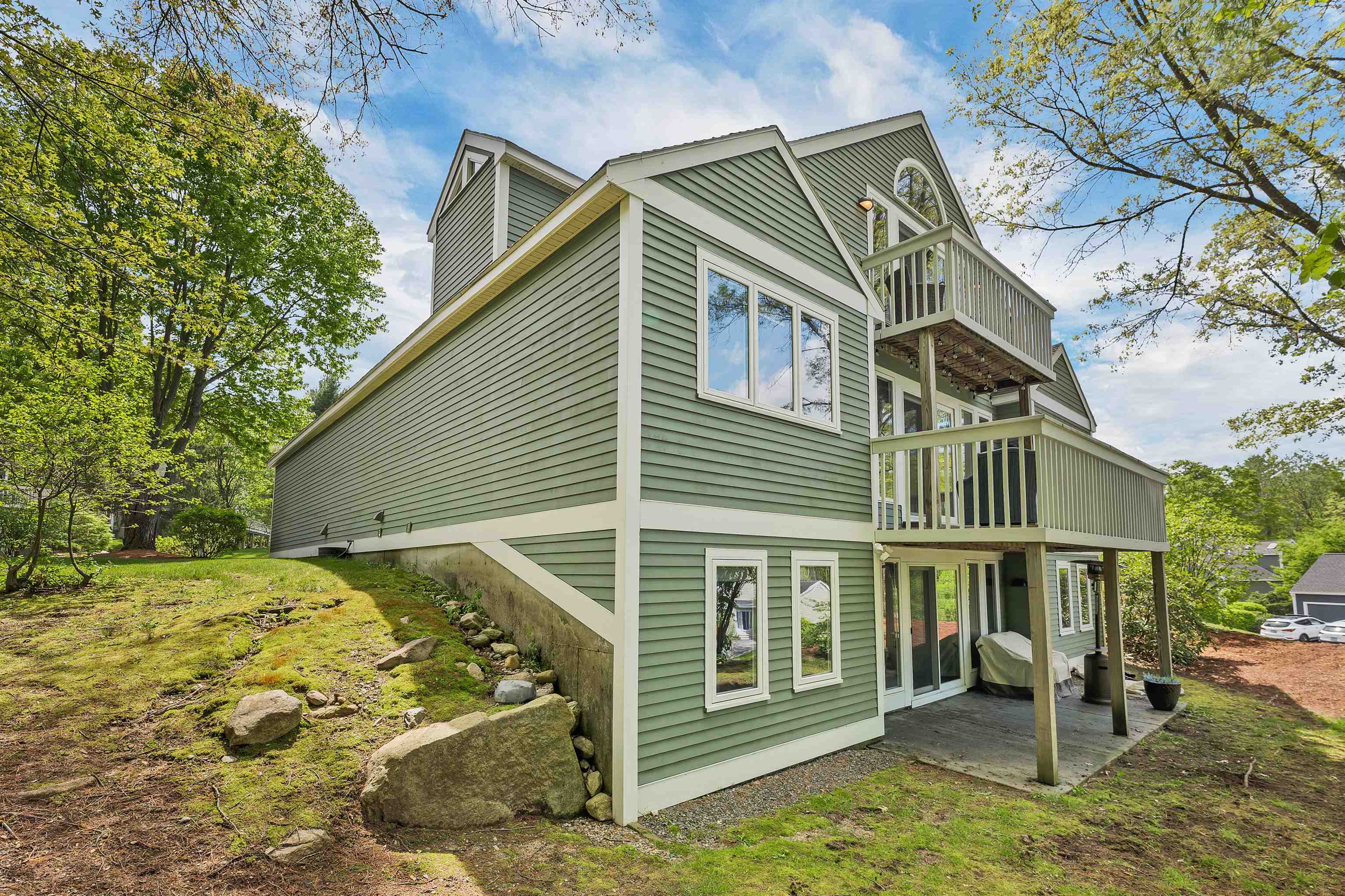 204 Chase Way Manchester, NH 03104 - Photo 45 of 50