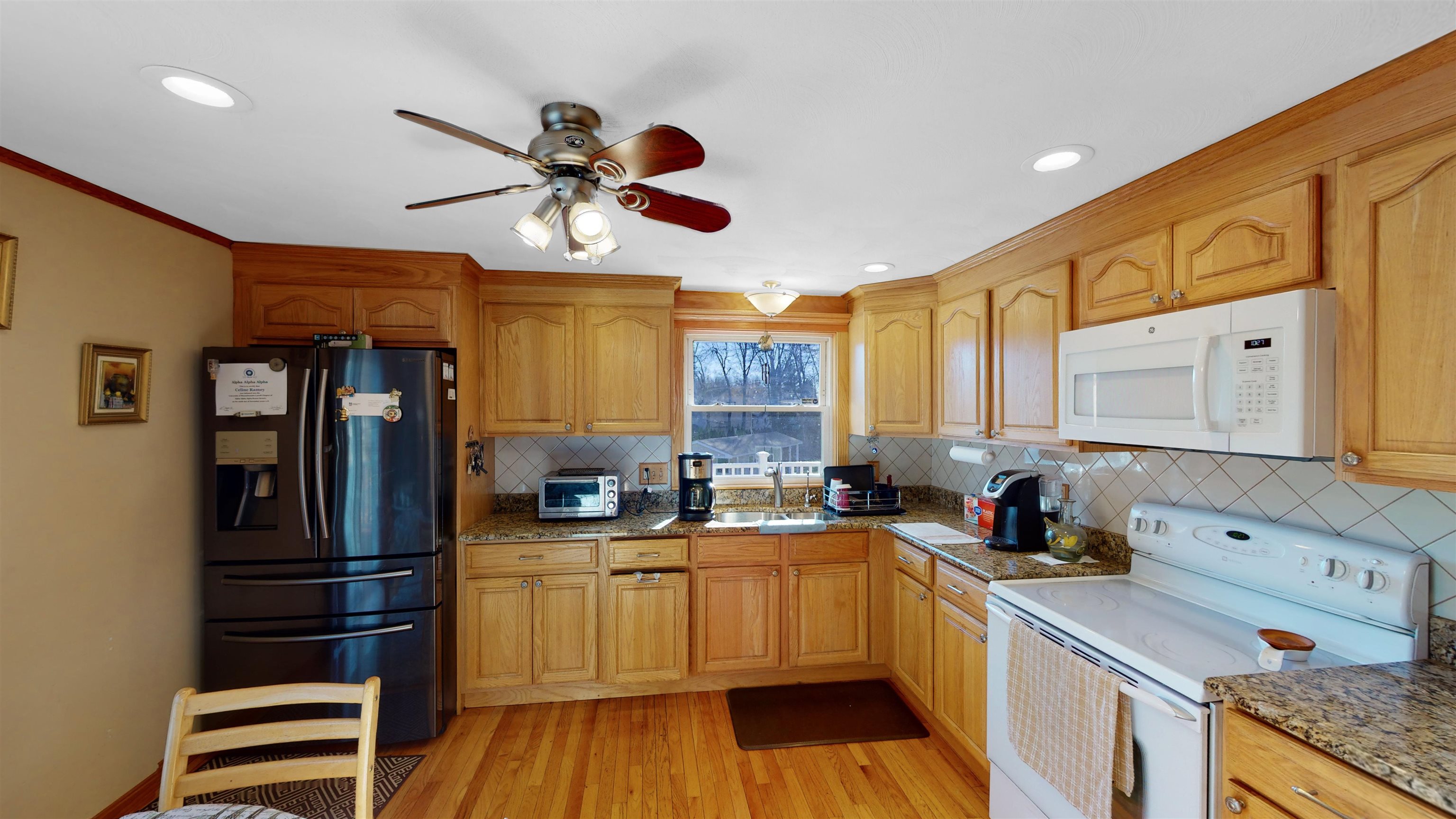 82 Butler Street Salem, NH 03079 - Photo 7 of 20