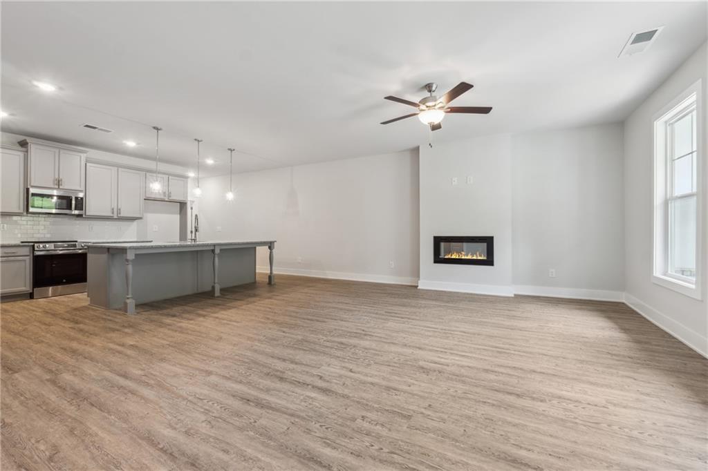 2538 Harbor Rdg Pass, Unit 343 Gainesville, GA 30507 - Photo 11 of 88