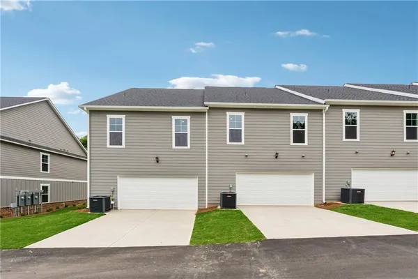 $379,990 | 2538 Harbor Rdg Pass, Unit 343, Gainesville, GA 30507