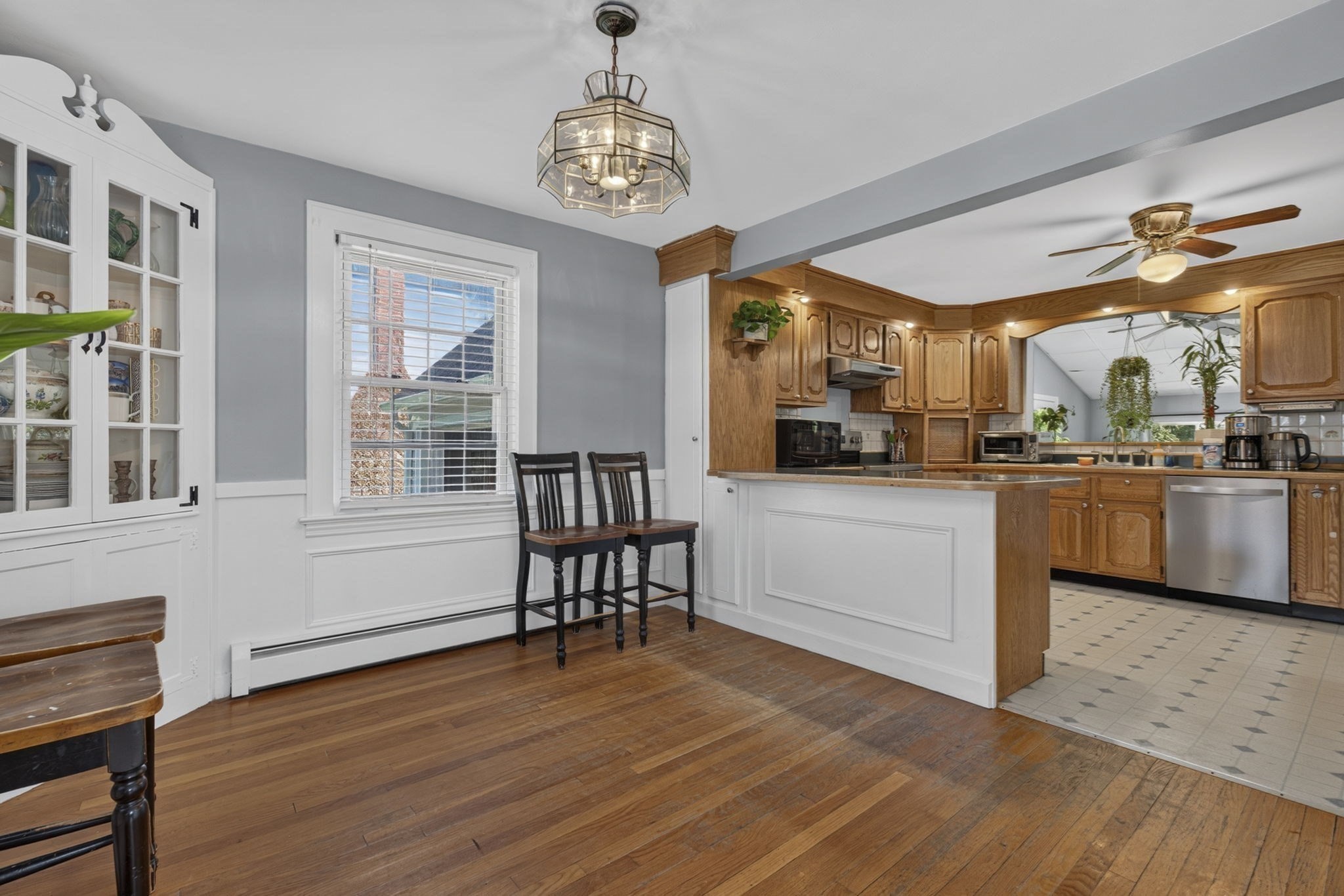 8 Lyndale Road Worcester, MA 01606 - Photo 9 of 35 Gallery Image 9