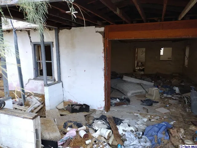 $20,000 | 82413 4th Street, Trona, CA 93562