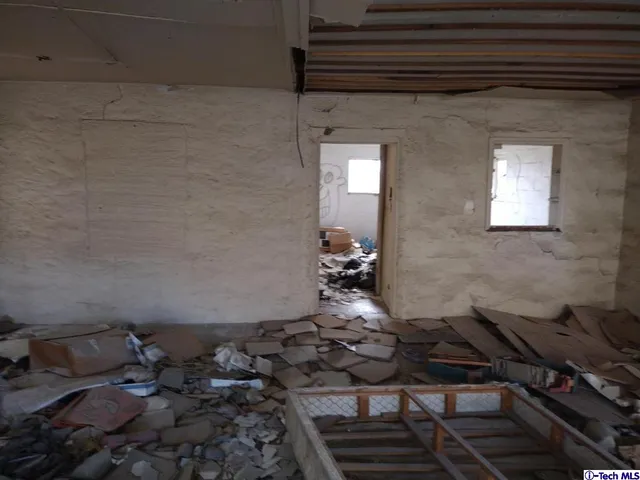 $20,000 | 82413 4th Street, Trona, CA 93562