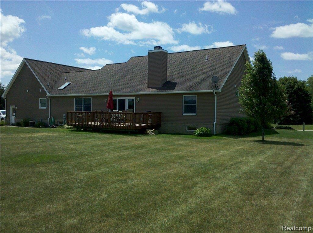 6837 Kestrel Ridge Road Brighton, MI 48116 - Photo 4 of 5 KESTREL BACKYARD
