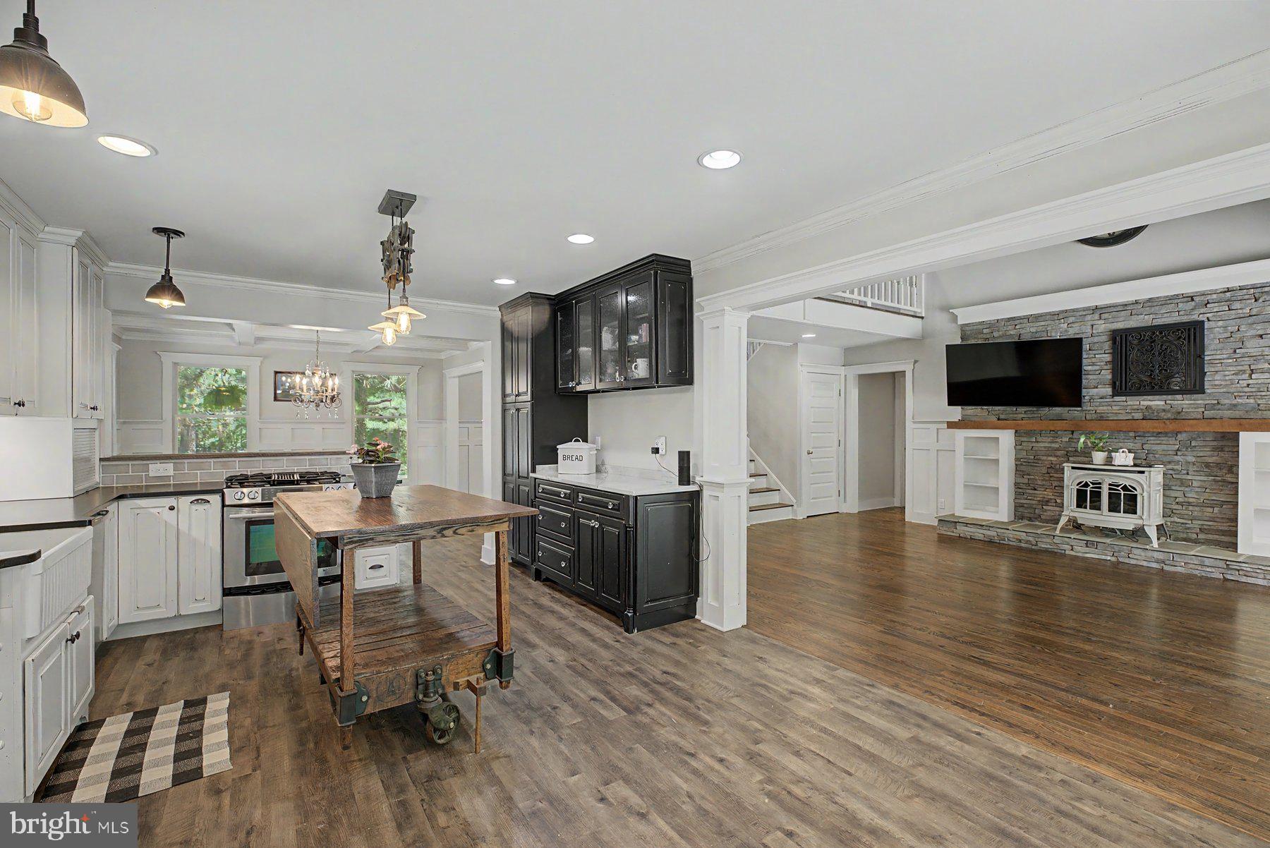 24249 McIntosh Road Hollywood, MD 20636 - Photo 17 of 66 Kitchen