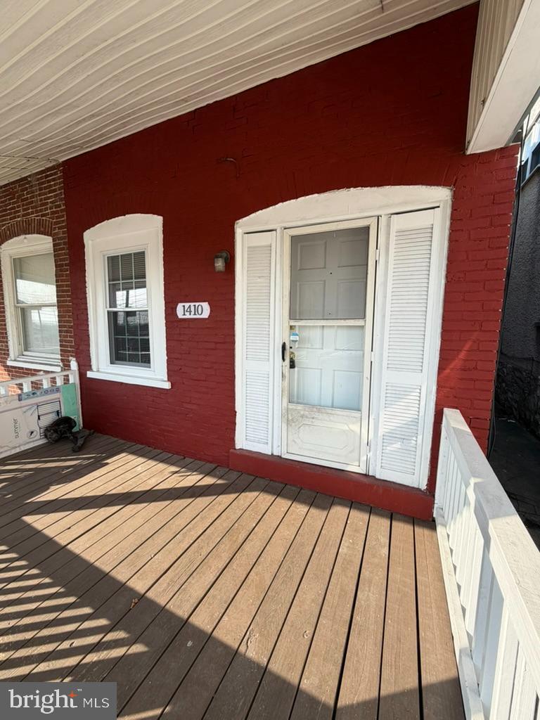 1410 Huddell Avenue Marcus Hook, PA 19061 - Photo 2 of 29 a view of a backyard of a house