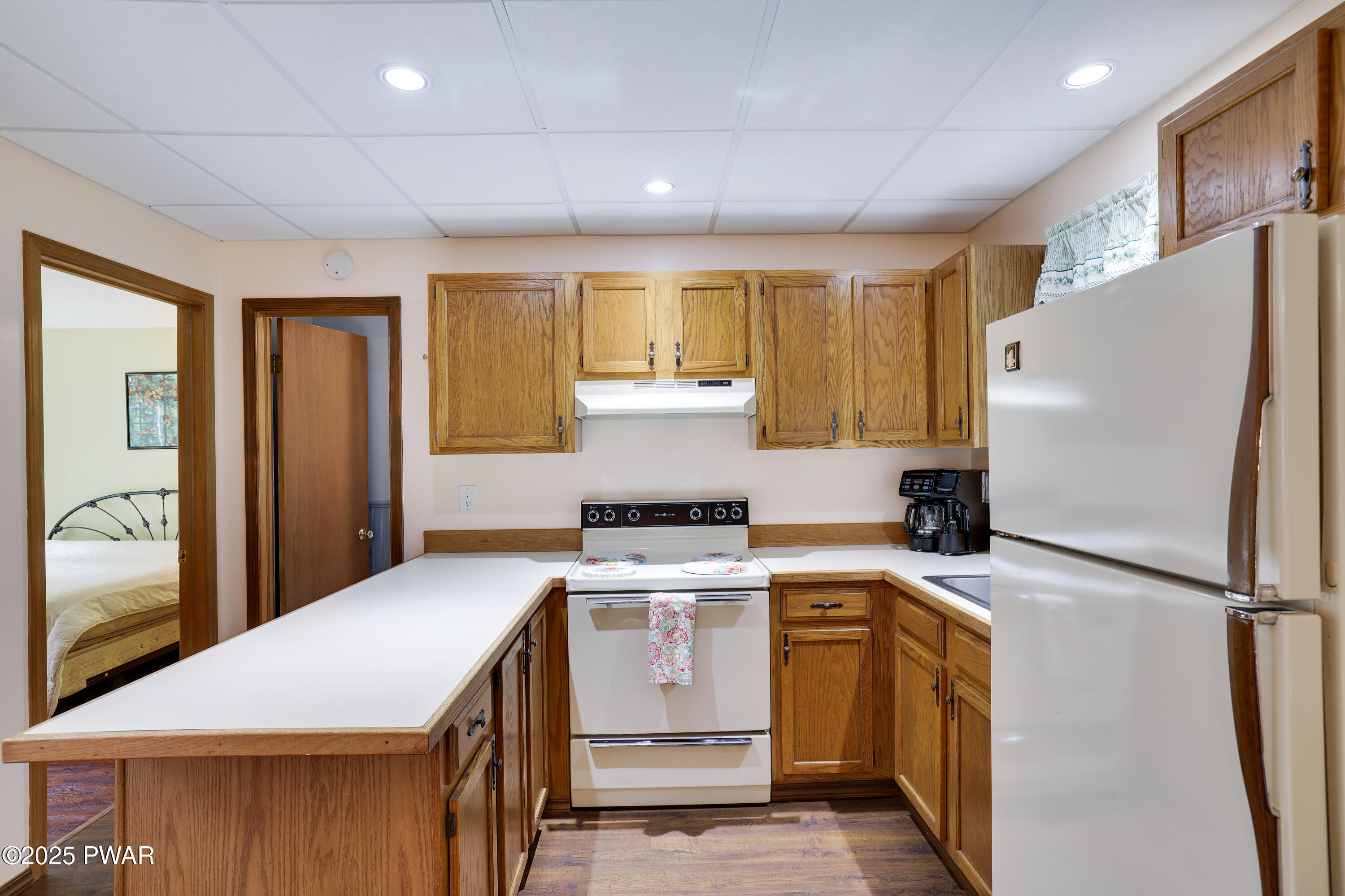 26 Deer Run Road Hawley, PA 18428 - Photo 11 of 60 Kitchen