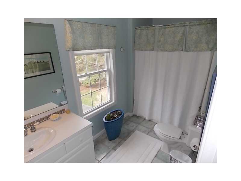 1096 Middle Road East Greenwich, RI 02818 - Photo 13 of 20 Bathroom.